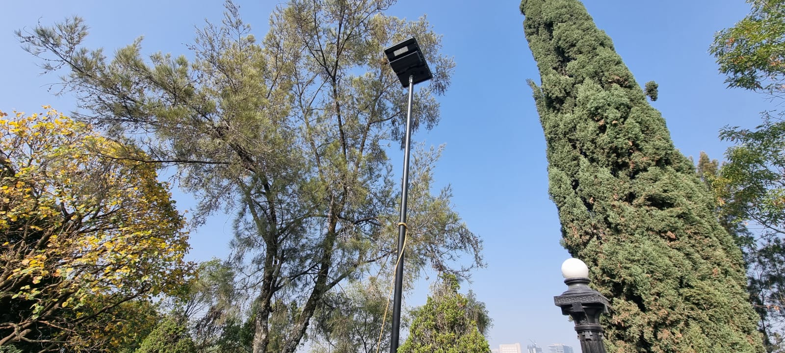 Iluminación solar en exteriores